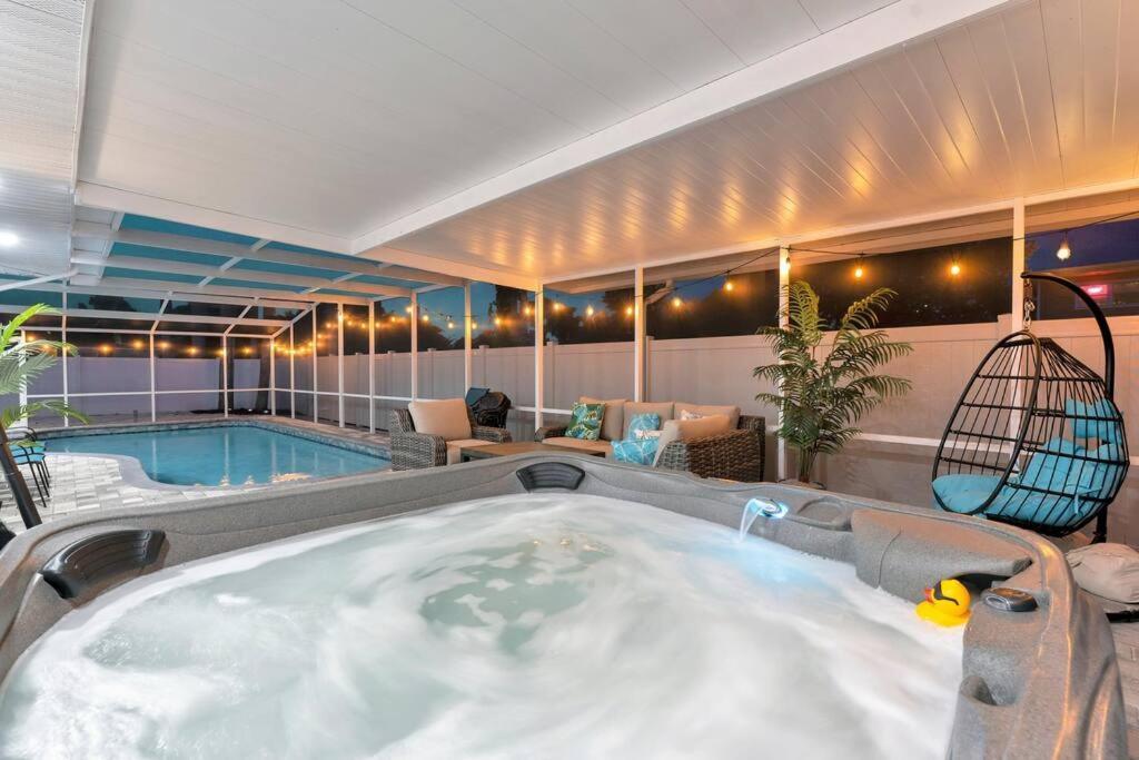 Paradise By The River-Hottub/Pool-Near Beaches Bradenton Exterior photo